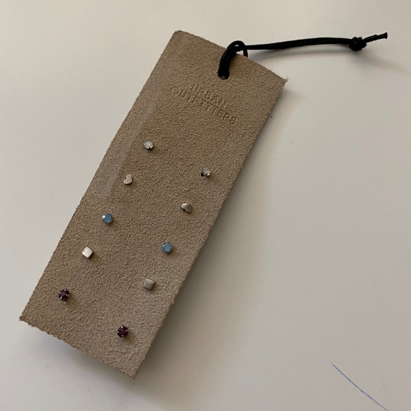 Urban Outfitters Jewelry - NWT Urban Outfitters earring set
